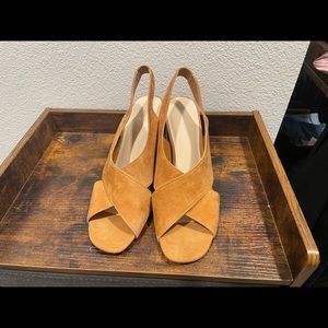 Super cute wedge sandals! Beautiful golden color! Never worn! New!